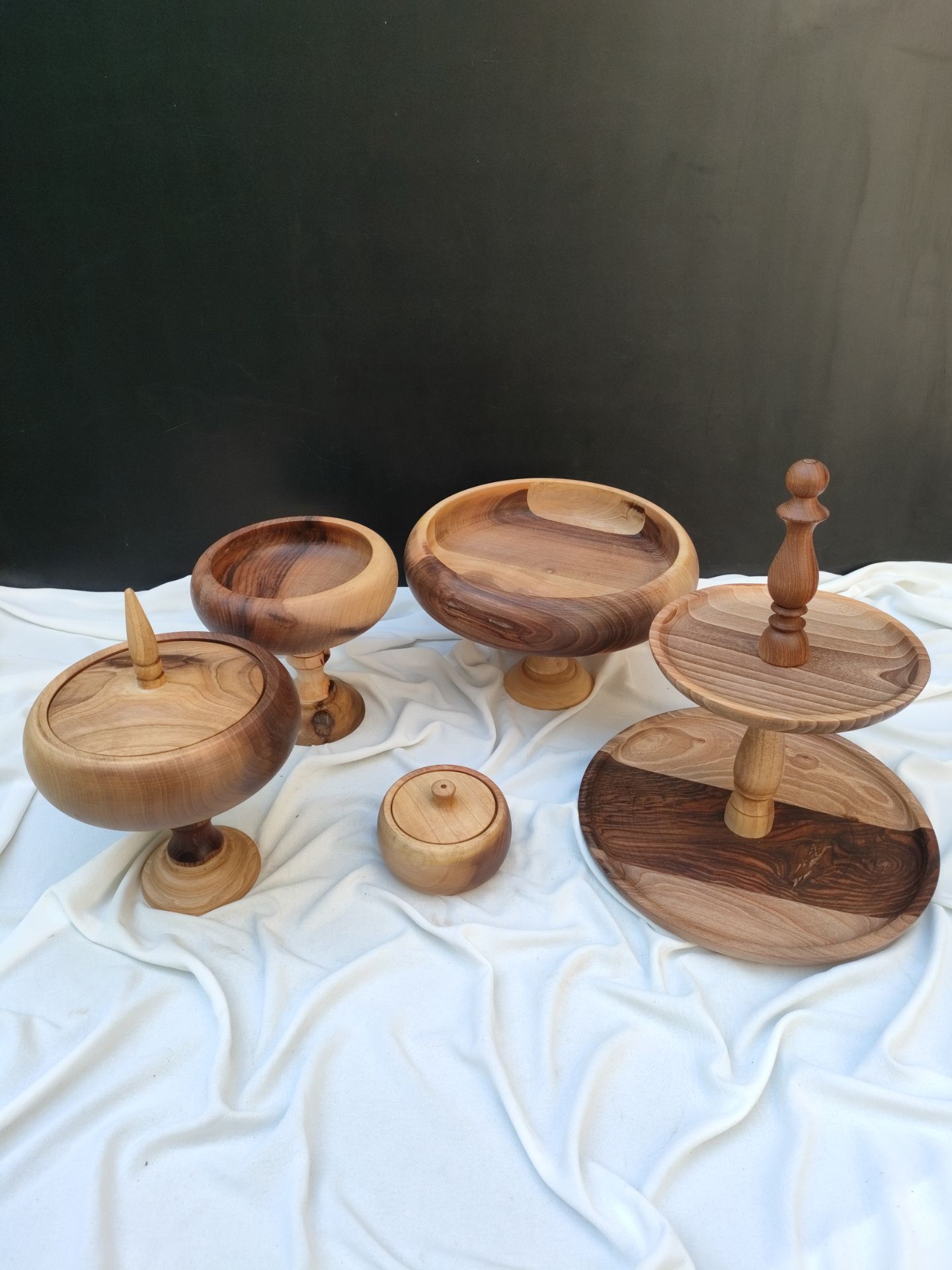 ست پذیرایی گردو  ۵ تکه پایه چوبی کد ۰۳