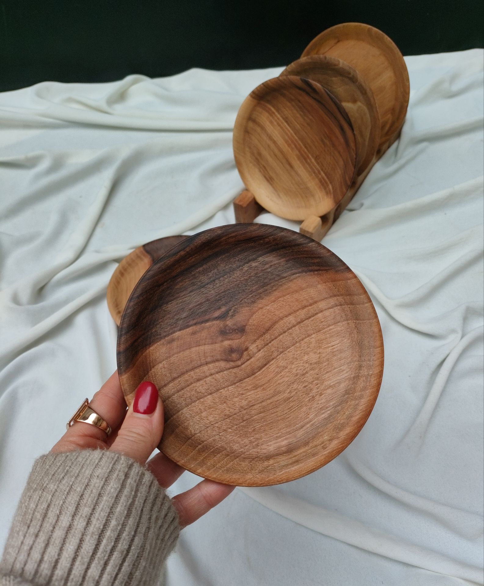 پیش دستی گردو قطر ۱۵ سانت