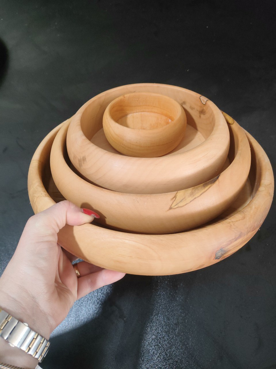 کاسه چوبی در ۴ سایز متفاوت
